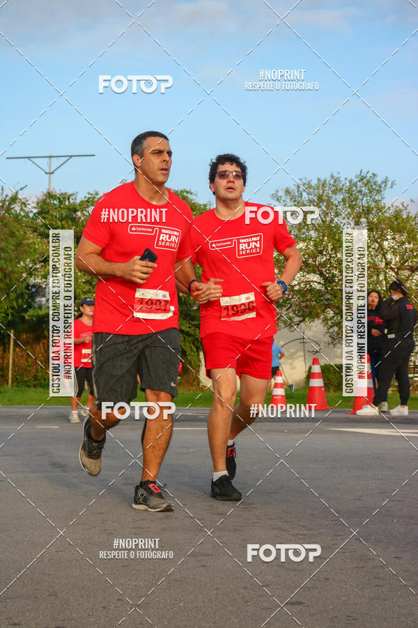 Buy your photos of the eventSantander Track&Field Run Series - Cidade Center Norte on Fotop