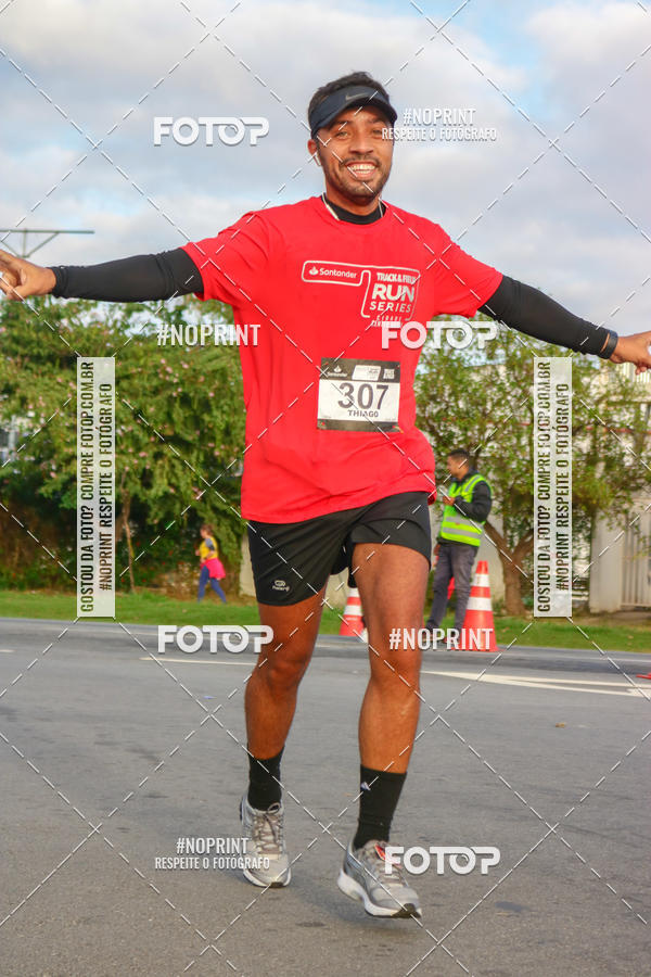 Buy your photos of the eventSantander Track&Field Run Series - Cidade Center Norte on Fotop