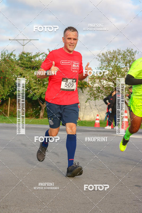 Acquista le foto dell'eventoSantander Track&Field Run Series - Cidade Center Norte in Fotop