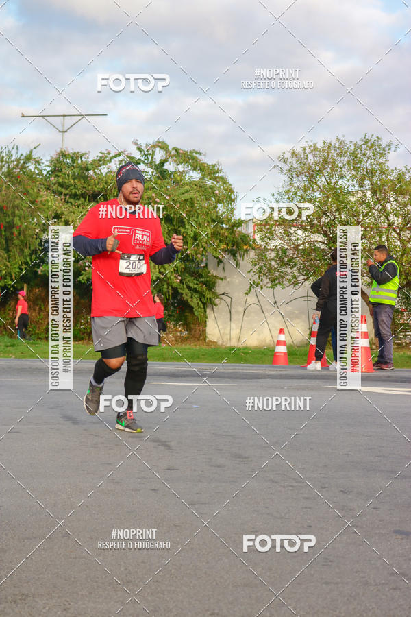 Acquista le foto dell'eventoSantander Track&Field Run Series - Cidade Center Norte in Fotop