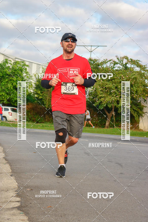 Acquista le foto dell'eventoSantander Track&Field Run Series - Cidade Center Norte in Fotop