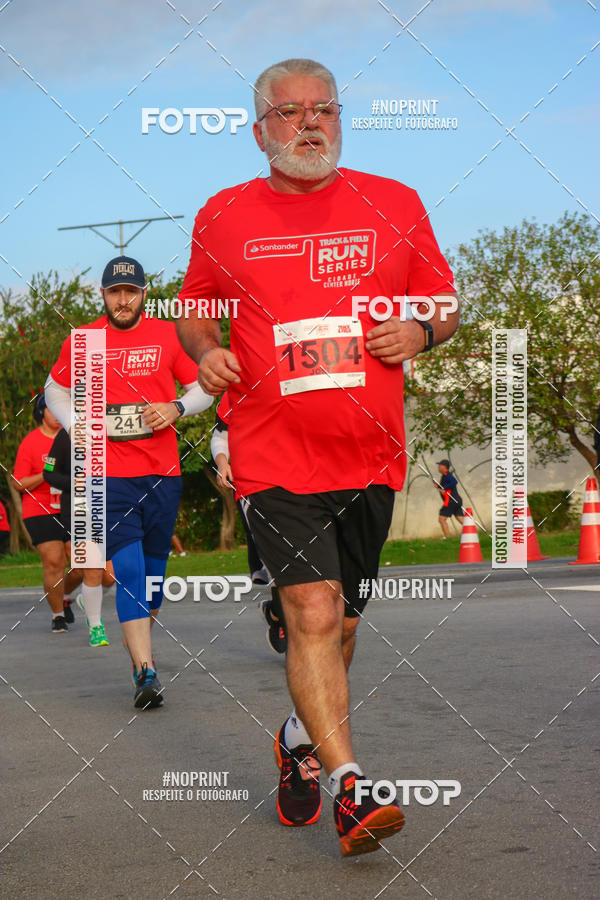 Buy your photos of the eventSantander Track&Field Run Series - Cidade Center Norte on Fotop