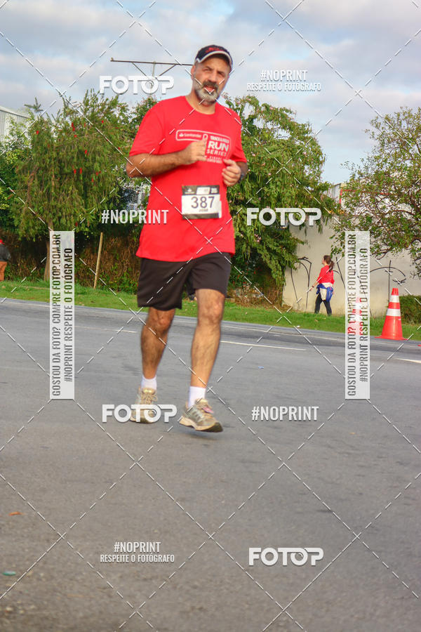 Buy your photos of the eventSantander Track&Field Run Series - Cidade Center Norte on Fotop