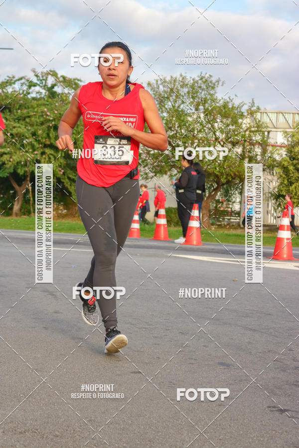 Acquista le foto dell'eventoSantander Track&Field Run Series - Cidade Center Norte in Fotop