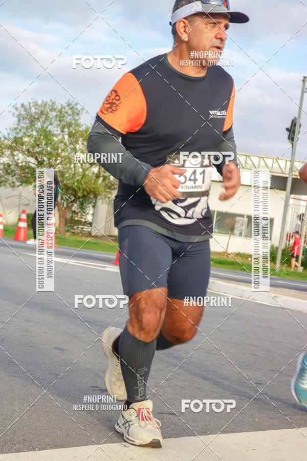 Compra tus fotos del eventoSantander Track&Field Run Series - Cidade Center Norte En Fotop