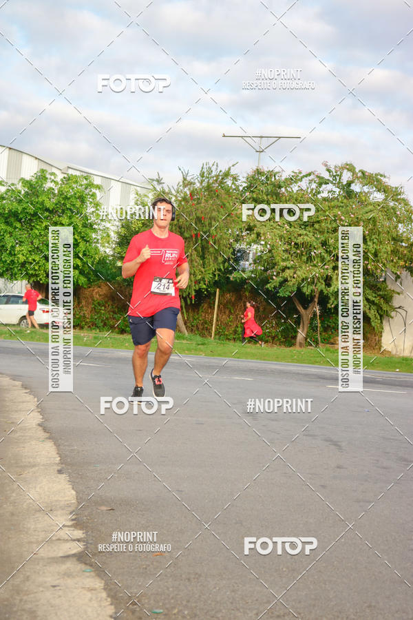 Compra tus fotos del eventoSantander Track&Field Run Series - Cidade Center Norte En Fotop