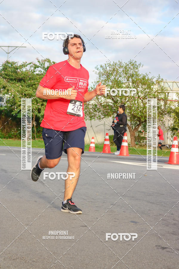Acquista le foto dell'eventoSantander Track&Field Run Series - Cidade Center Norte in Fotop