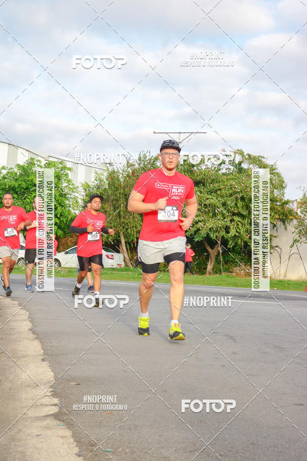 Acquista le foto dell'eventoSantander Track&Field Run Series - Cidade Center Norte in Fotop