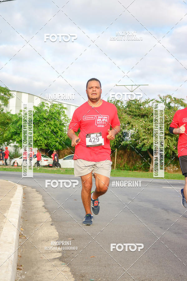 Compra tus fotos del eventoSantander Track&Field Run Series - Cidade Center Norte En Fotop