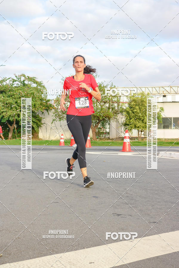 Compra tus fotos del eventoSantander Track&Field Run Series - Cidade Center Norte En Fotop