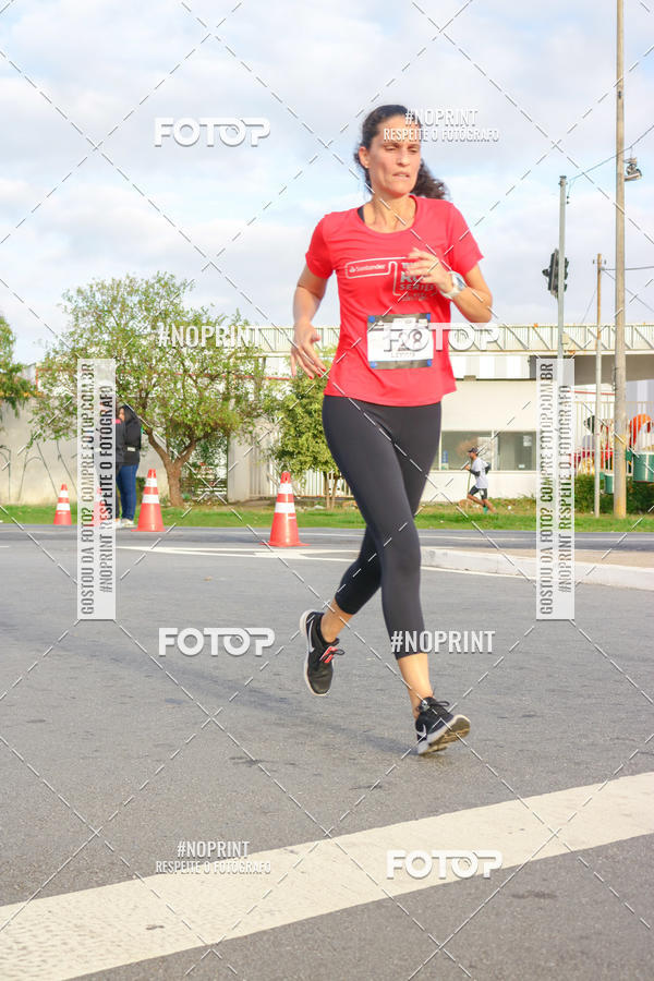 Compra tus fotos del eventoSantander Track&Field Run Series - Cidade Center Norte En Fotop