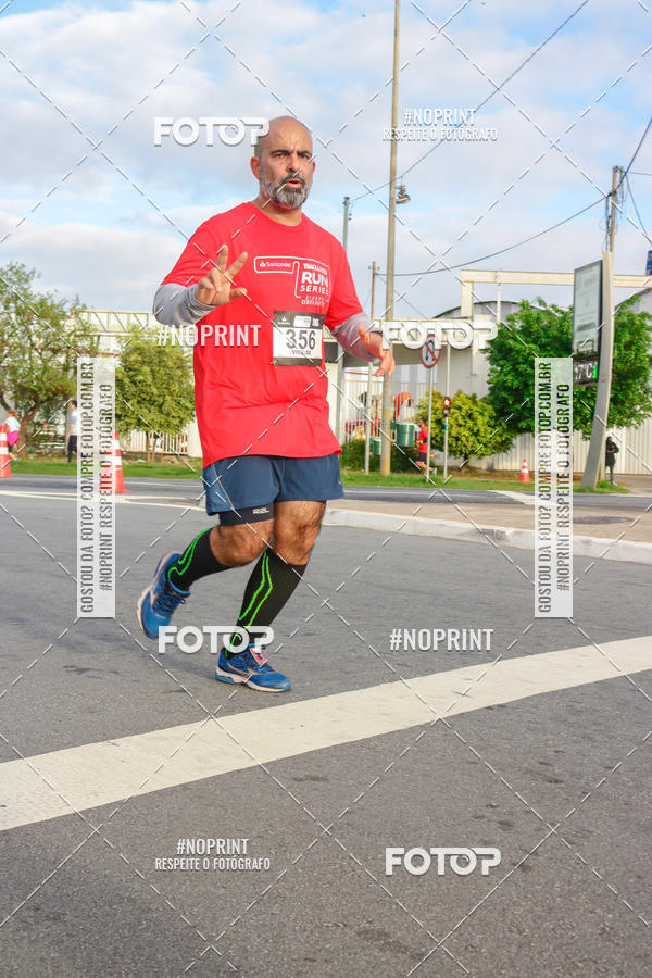Compra tus fotos del eventoSantander Track&Field Run Series - Cidade Center Norte En Fotop