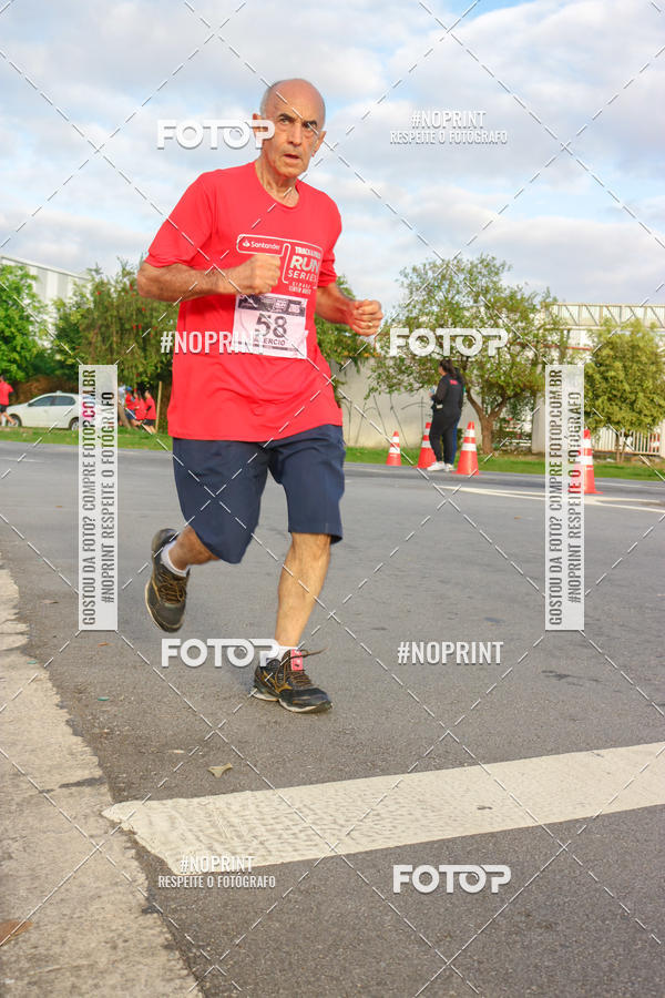 Compra tus fotos del eventoSantander Track&Field Run Series - Cidade Center Norte En Fotop