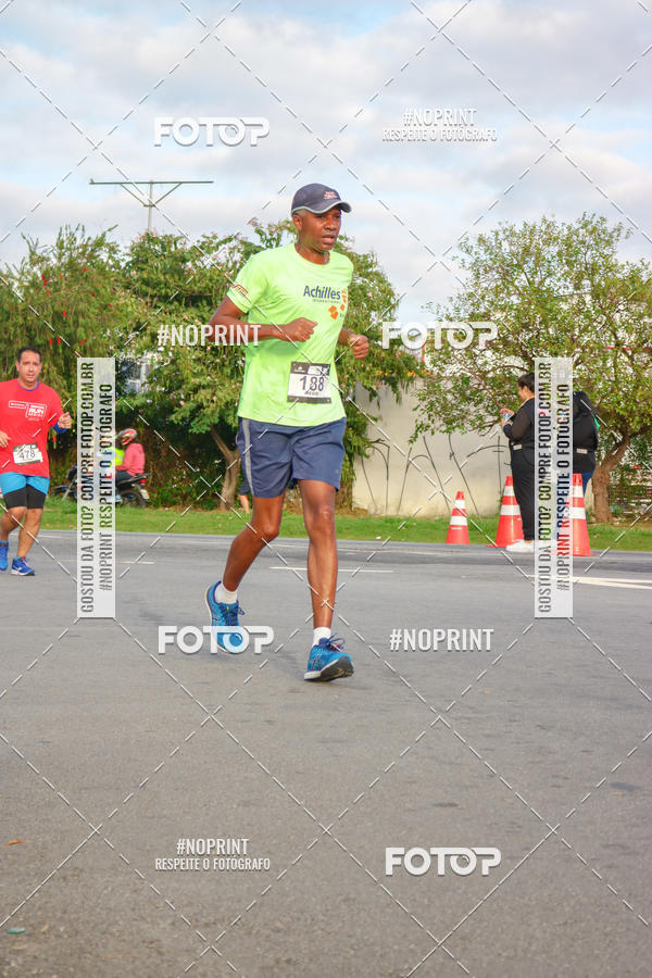 Compra tus fotos del eventoSantander Track&Field Run Series - Cidade Center Norte En Fotop