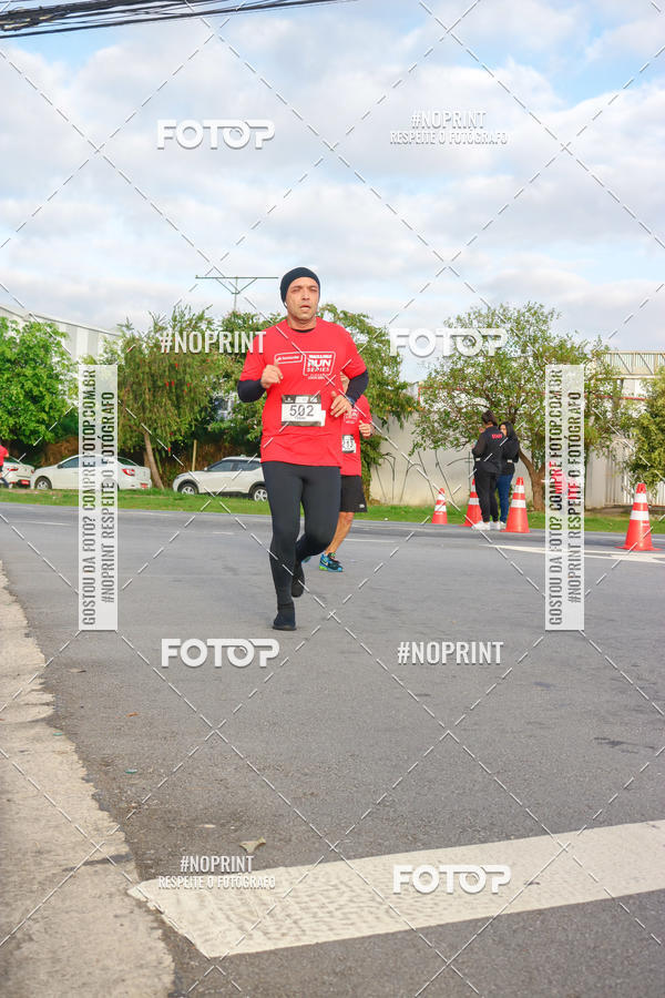 Achetez vos photos de l'vnementSantander Track&Field Run Series - Cidade Center Norte sur Fotop