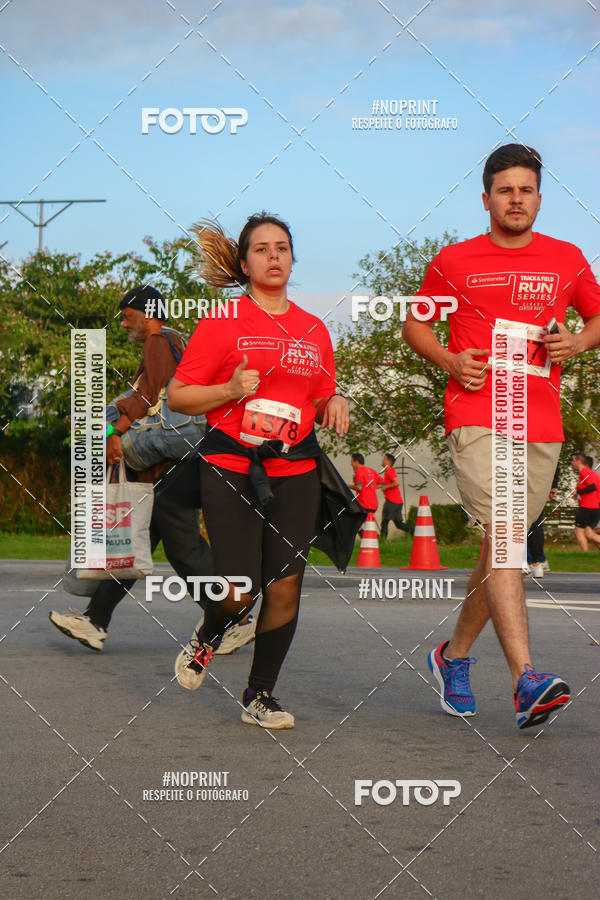Buy your photos of the eventSantander Track&Field Run Series - Cidade Center Norte on Fotop