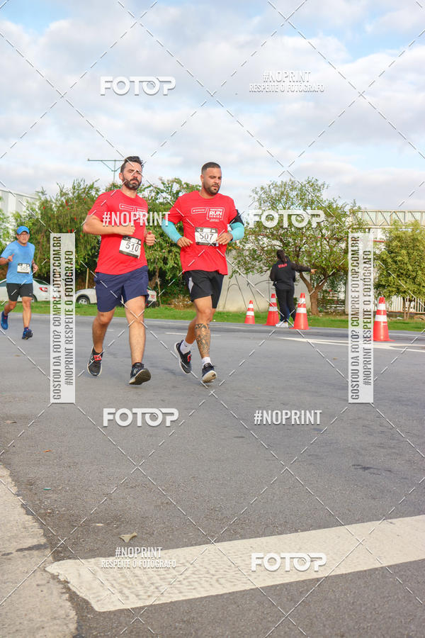 Achetez vos photos de l'vnementSantander Track&Field Run Series - Cidade Center Norte sur Fotop