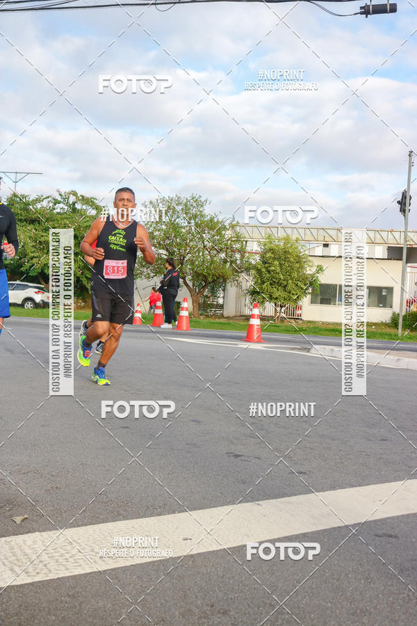 Achetez vos photos de l'vnementSantander Track&Field Run Series - Cidade Center Norte sur Fotop