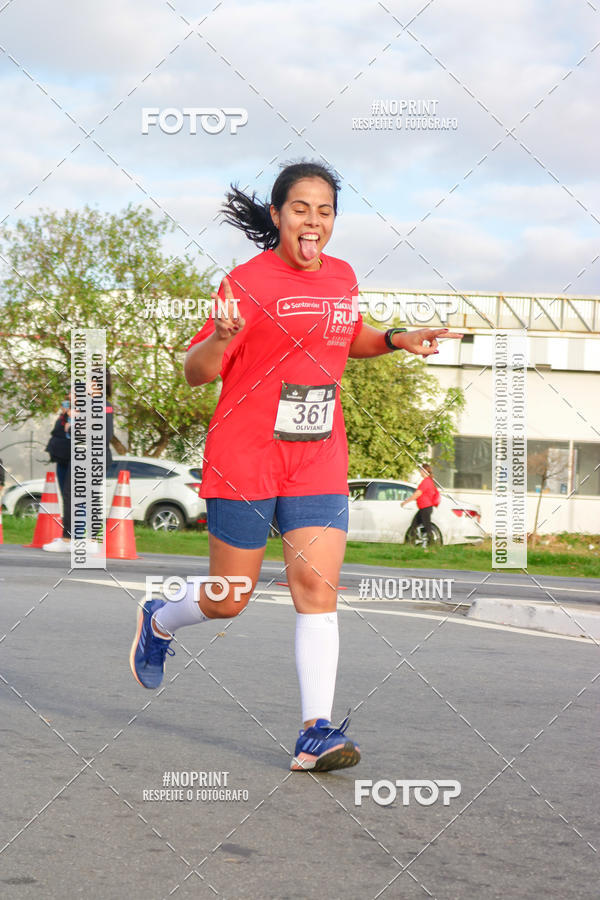 Buy your photos of the eventSantander Track&Field Run Series - Cidade Center Norte on Fotop