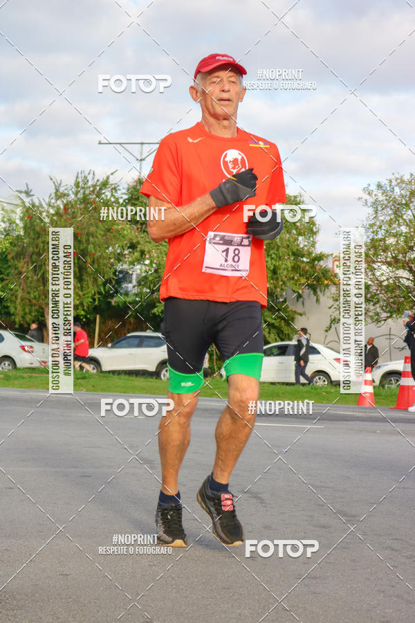 Buy your photos of the eventSantander Track&Field Run Series - Cidade Center Norte on Fotop