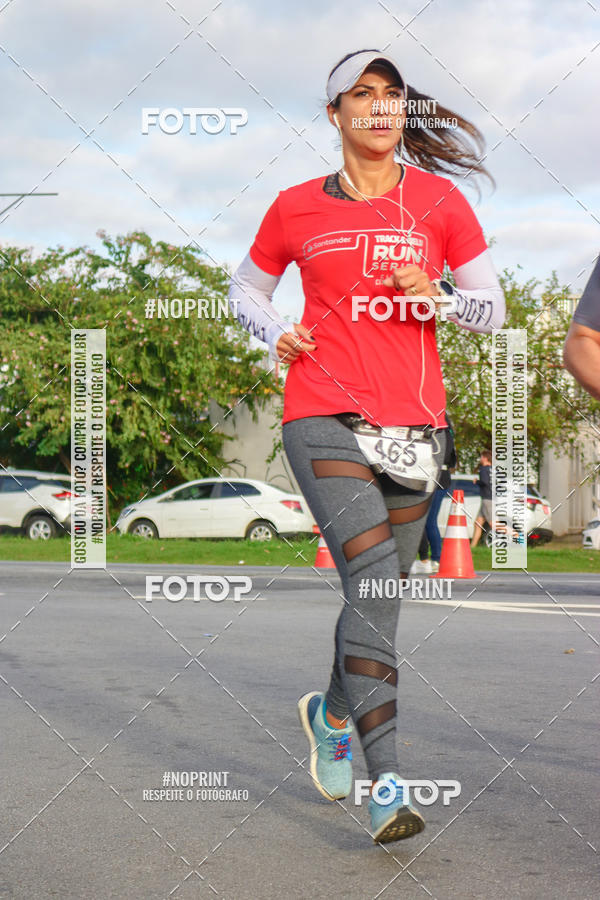 Buy your photos of the eventSantander Track&Field Run Series - Cidade Center Norte on Fotop