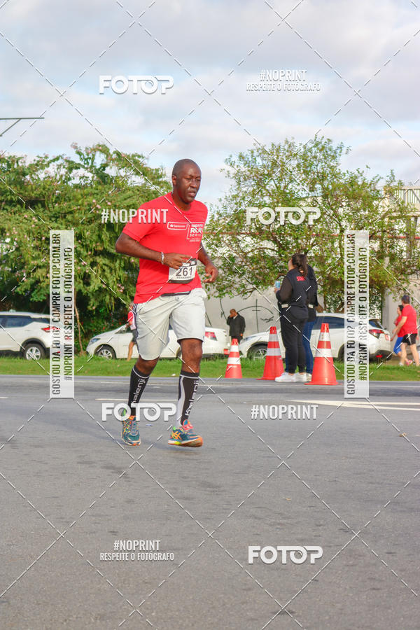 Acquista le foto dell'eventoSantander Track&Field Run Series - Cidade Center Norte in Fotop