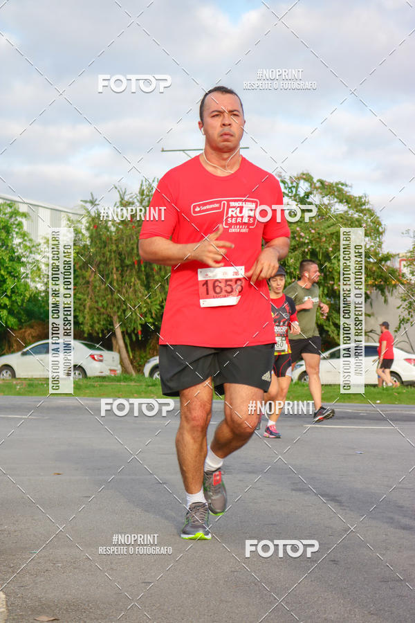 Buy your photos of the eventSantander Track&Field Run Series - Cidade Center Norte on Fotop