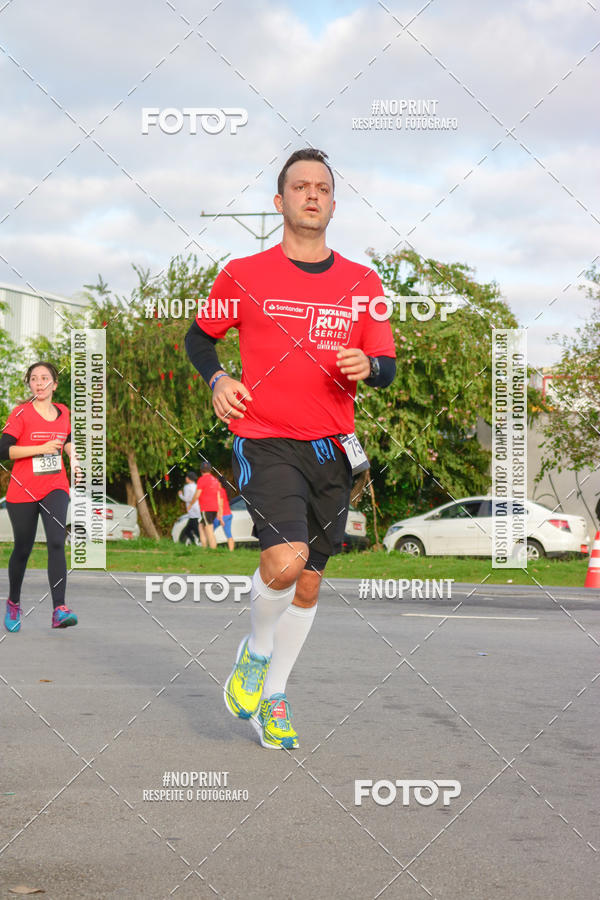Buy your photos of the eventSantander Track&Field Run Series - Cidade Center Norte on Fotop
