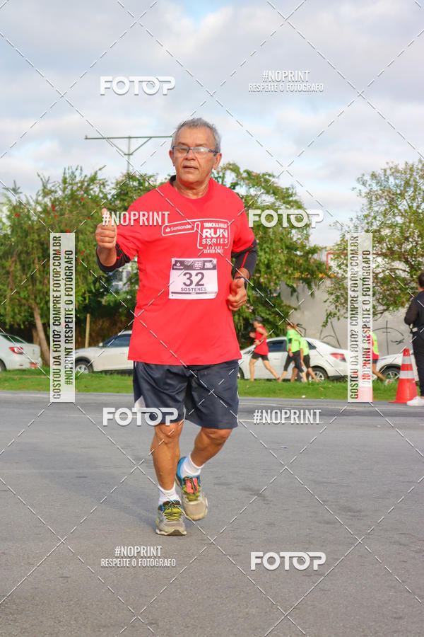 Buy your photos of the eventSantander Track&Field Run Series - Cidade Center Norte on Fotop