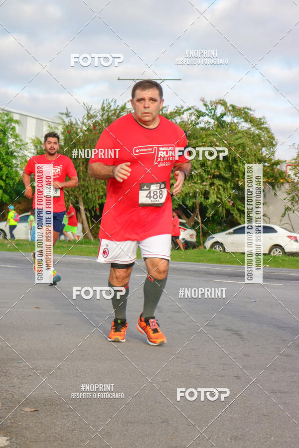 Buy your photos of the eventSantander Track&Field Run Series - Cidade Center Norte on Fotop