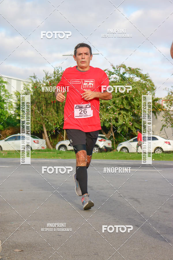 Buy your photos of the eventSantander Track&Field Run Series - Cidade Center Norte on Fotop