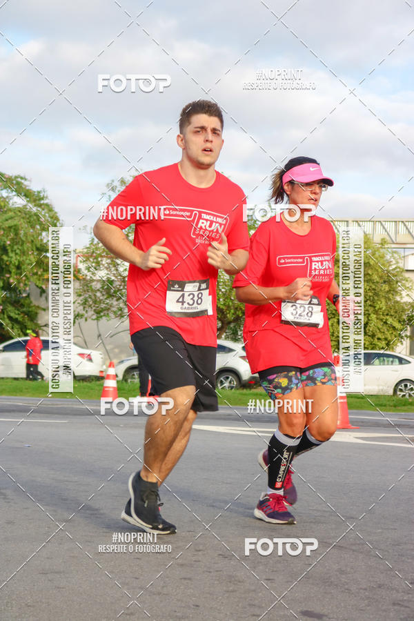 Buy your photos of the eventSantander Track&Field Run Series - Cidade Center Norte on Fotop
