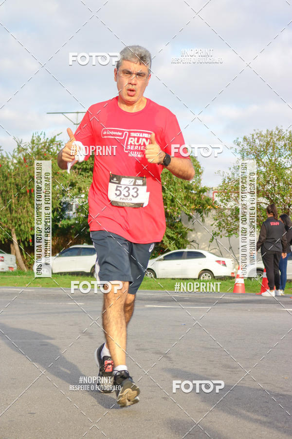 Acquista le foto dell'eventoSantander Track&Field Run Series - Cidade Center Norte in Fotop