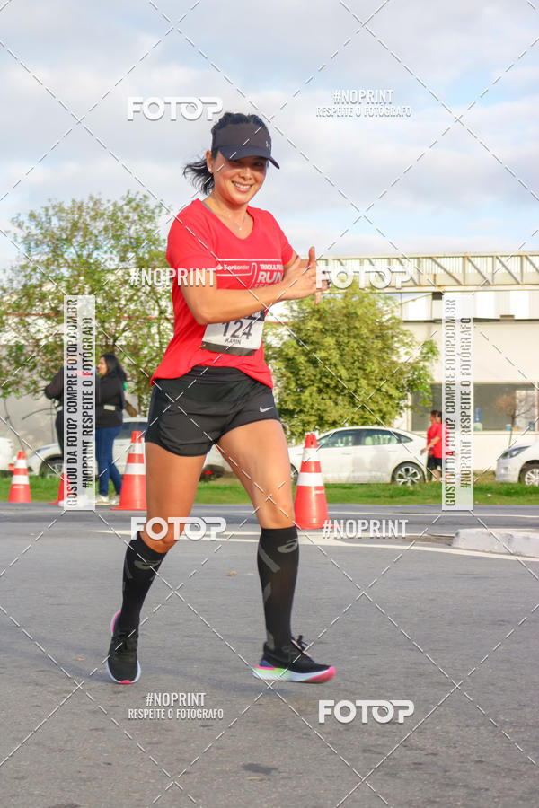 Buy your photos of the eventSantander Track&Field Run Series - Cidade Center Norte on Fotop