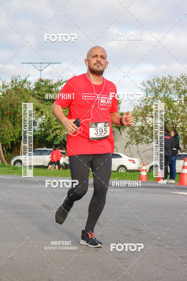 Buy your photos of the eventSantander Track&Field Run Series - Cidade Center Norte on Fotop