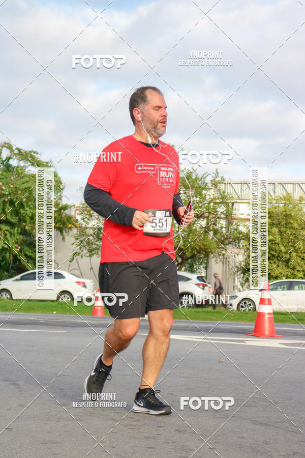 Buy your photos of the eventSantander Track&Field Run Series - Cidade Center Norte on Fotop