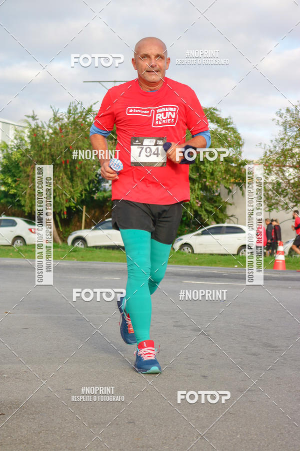 Buy your photos of the eventSantander Track&Field Run Series - Cidade Center Norte on Fotop