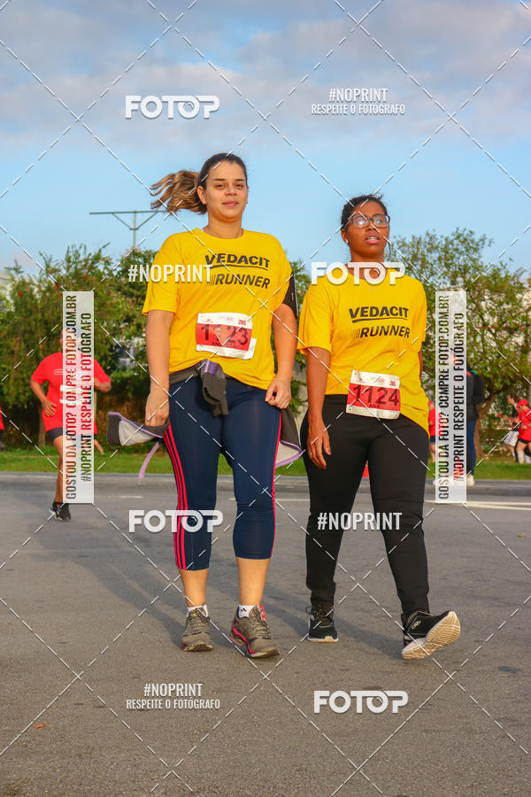 Buy your photos of the eventSantander Track&Field Run Series - Cidade Center Norte on Fotop