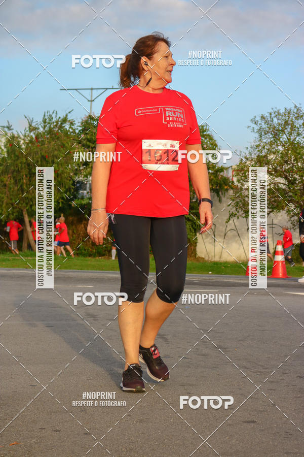 Acquista le foto dell'eventoSantander Track&Field Run Series - Cidade Center Norte in Fotop