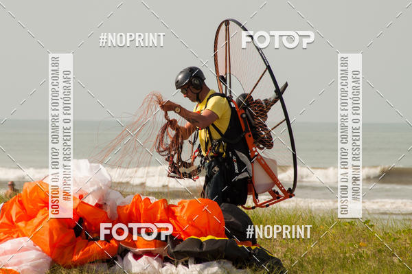Acquista le foto dell'eventoRecorde Mundial de Paramotor em Itanham in Fotop
