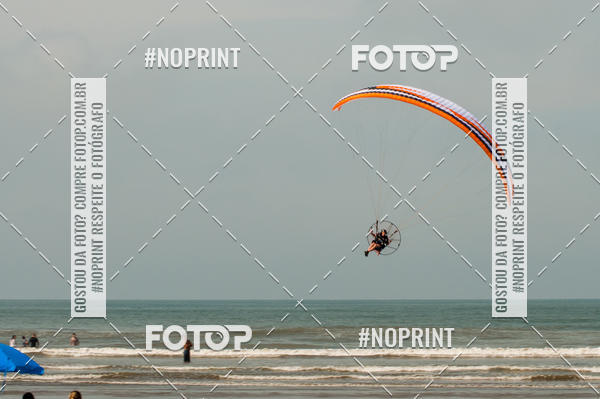 Compre as suas fotos do eventoRecorde Mundial de Paramotor em Itanham no Fotop