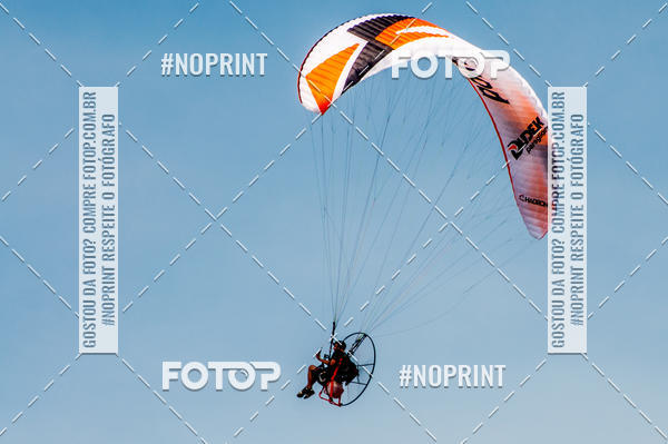 Compre as suas fotos do eventoRecorde Mundial de Paramotor em Itanham no Fotop