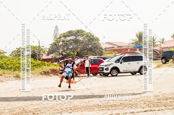 Compre suas fotos do eventoRecorde Mundial de Paramotor em Itanham no Fotop