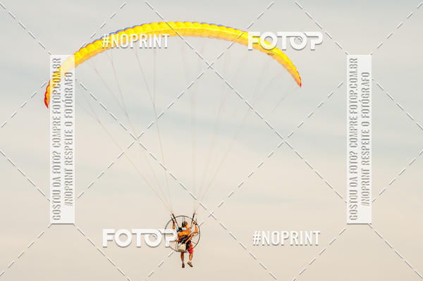 Achetez vos photos de l'vnementRecorde Mundial de Paramotor em Itanham sur Fotop