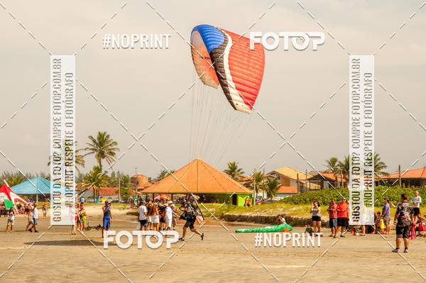 Compre suas fotos do eventoRecorde Mundial de Paramotor em Itanham no Fotop