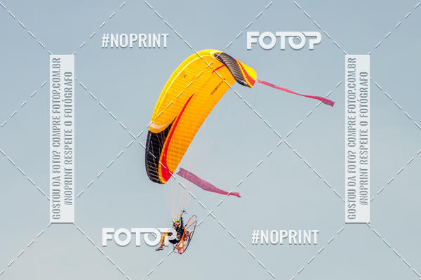 Compre suas fotos do eventoRecorde Mundial de Paramotor em Itanham no Fotop