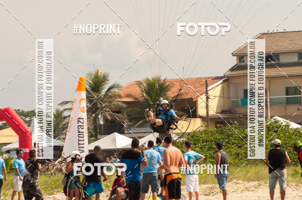 Compre suas fotos do eventoRecorde Mundial de Paramotor em Itanham no Fotop
