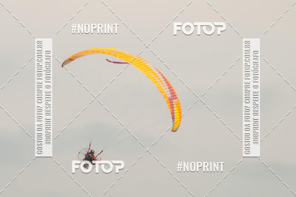 Acquista le foto dell'eventoRecorde Mundial de Paramotor em Itanham in Fotop