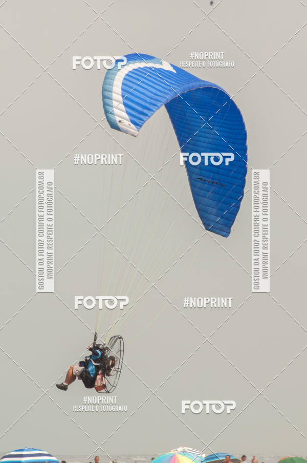 Acquista le foto dell'eventoRecorde Mundial de Paramotor em Itanham in Fotop