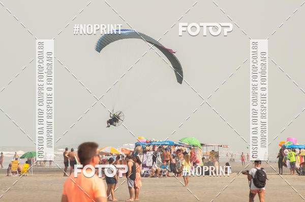 Acquista le foto dell'eventoRecorde Mundial de Paramotor em Itanham in Fotop